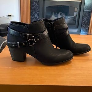 NWOT Black Buckle Booties Size 9.5